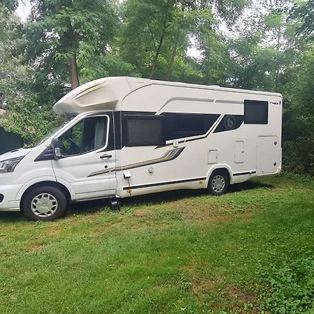 캠프장 Camping - Bring Your Tent Or Van And Experience Our Club! *